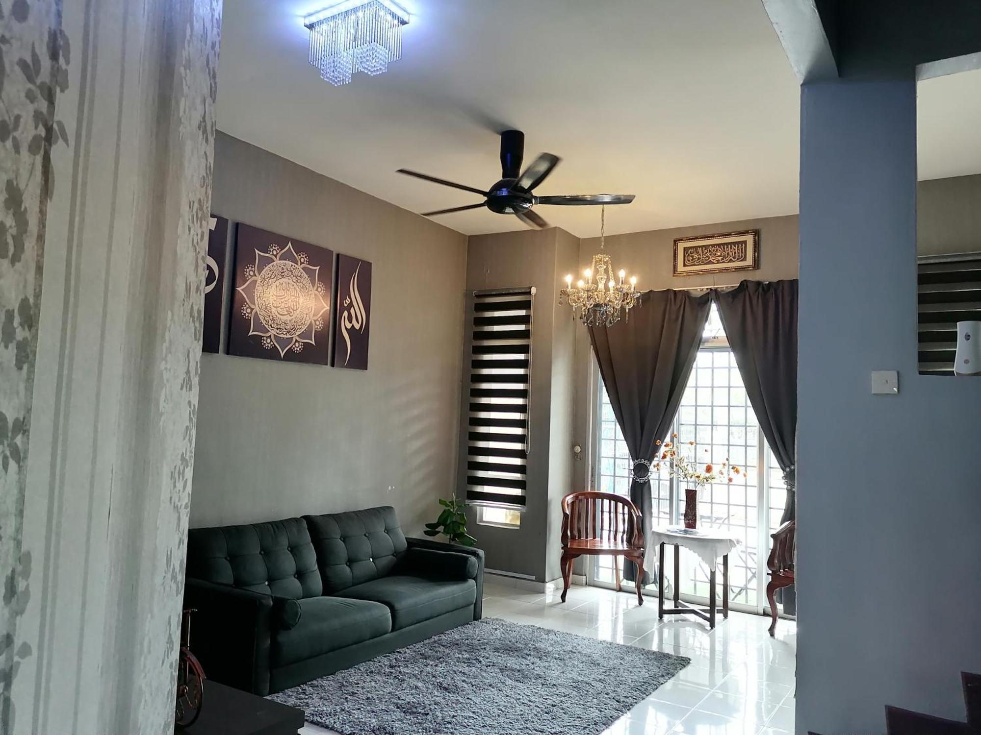 Dkamar Homestay At Desaru, Fully Aircond, Wifi, Coway, Street View 4 Min To Desaru Beach Kangkar Chemaran Buitenkant foto